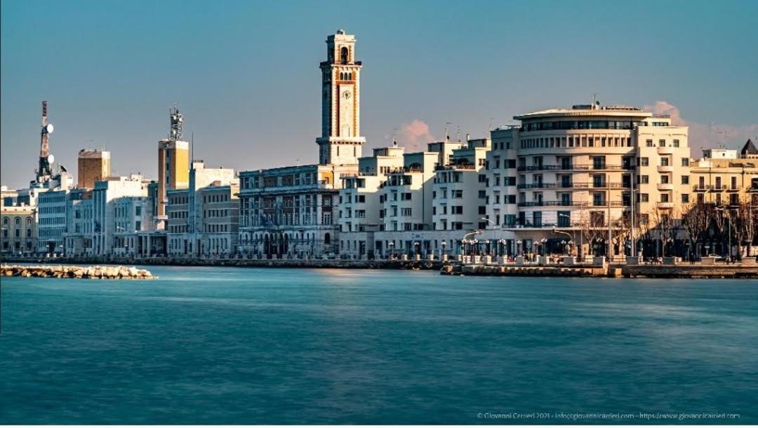Apartamento Casa Fronte del porto Bari Exterior foto